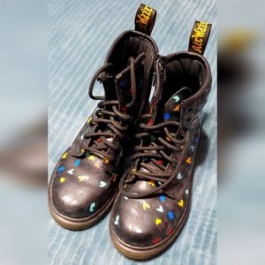 Dr. Marten boots Size 2 Black with Hearts